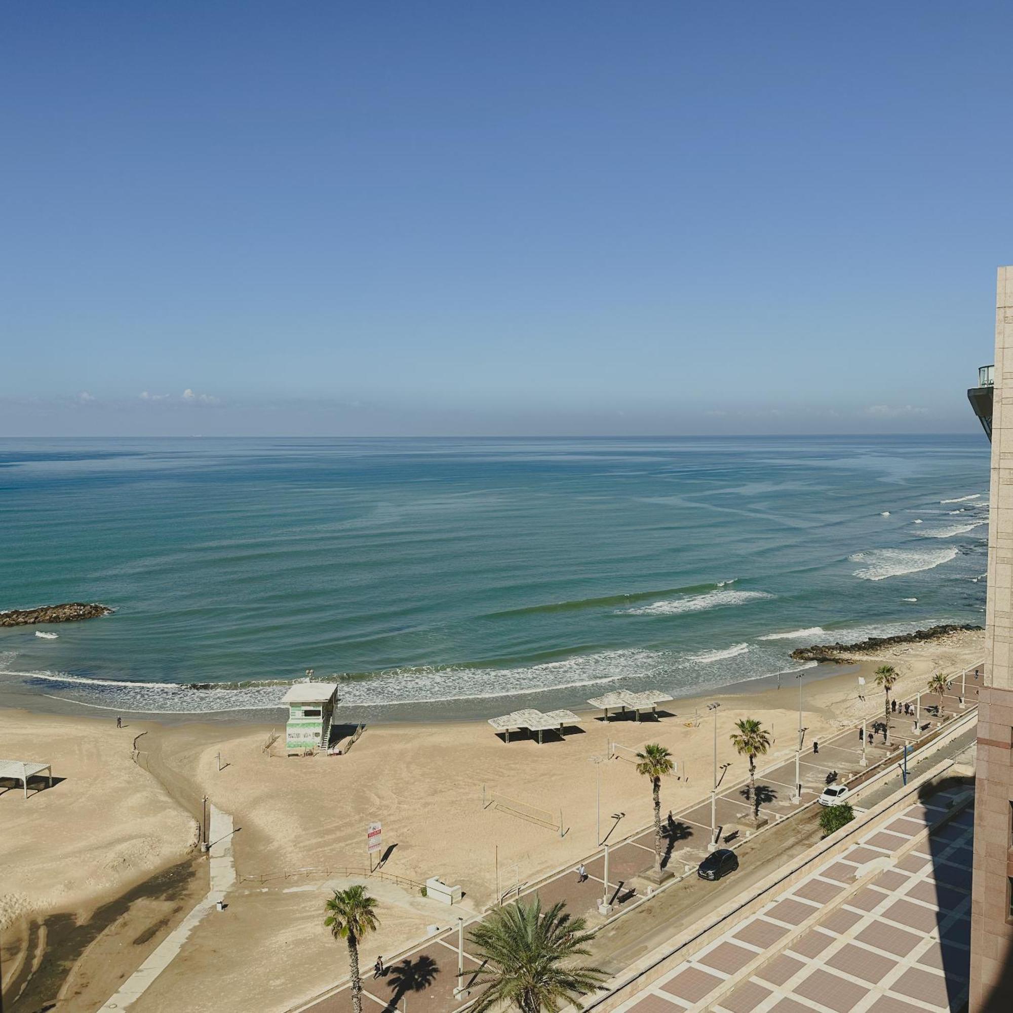 Haifa Almog Tower- "Blue Reef" Suite On The Sea Exterior foto
