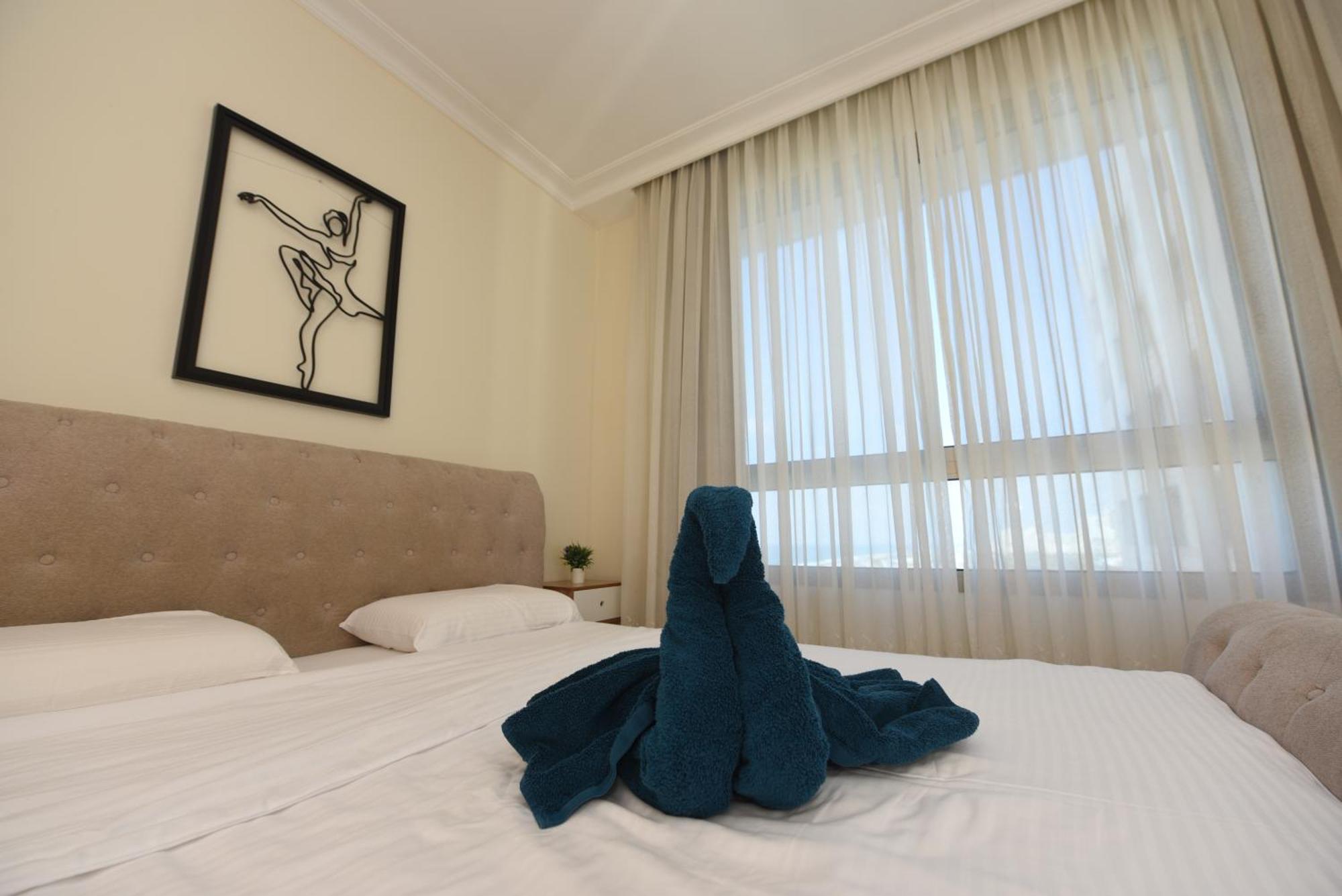 Haifa Almog Tower- "Blue Reef" Suite On The Sea Exterior foto